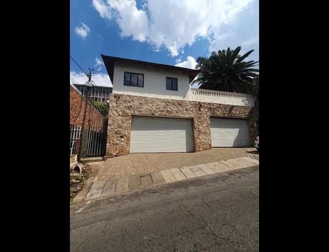 3 BEDROOM PROPERTY TO RENT IN KENSINGTON